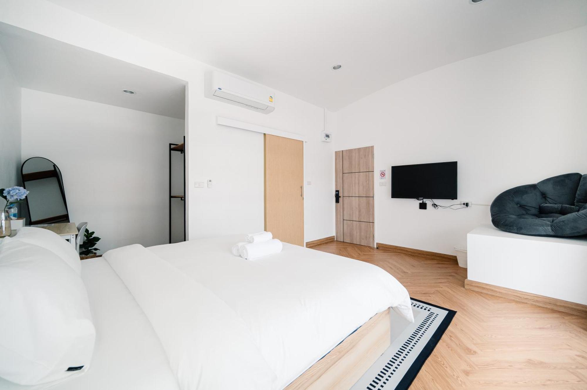 Mitt Haus Hotel Bangkok Ngoại thất bức ảnh